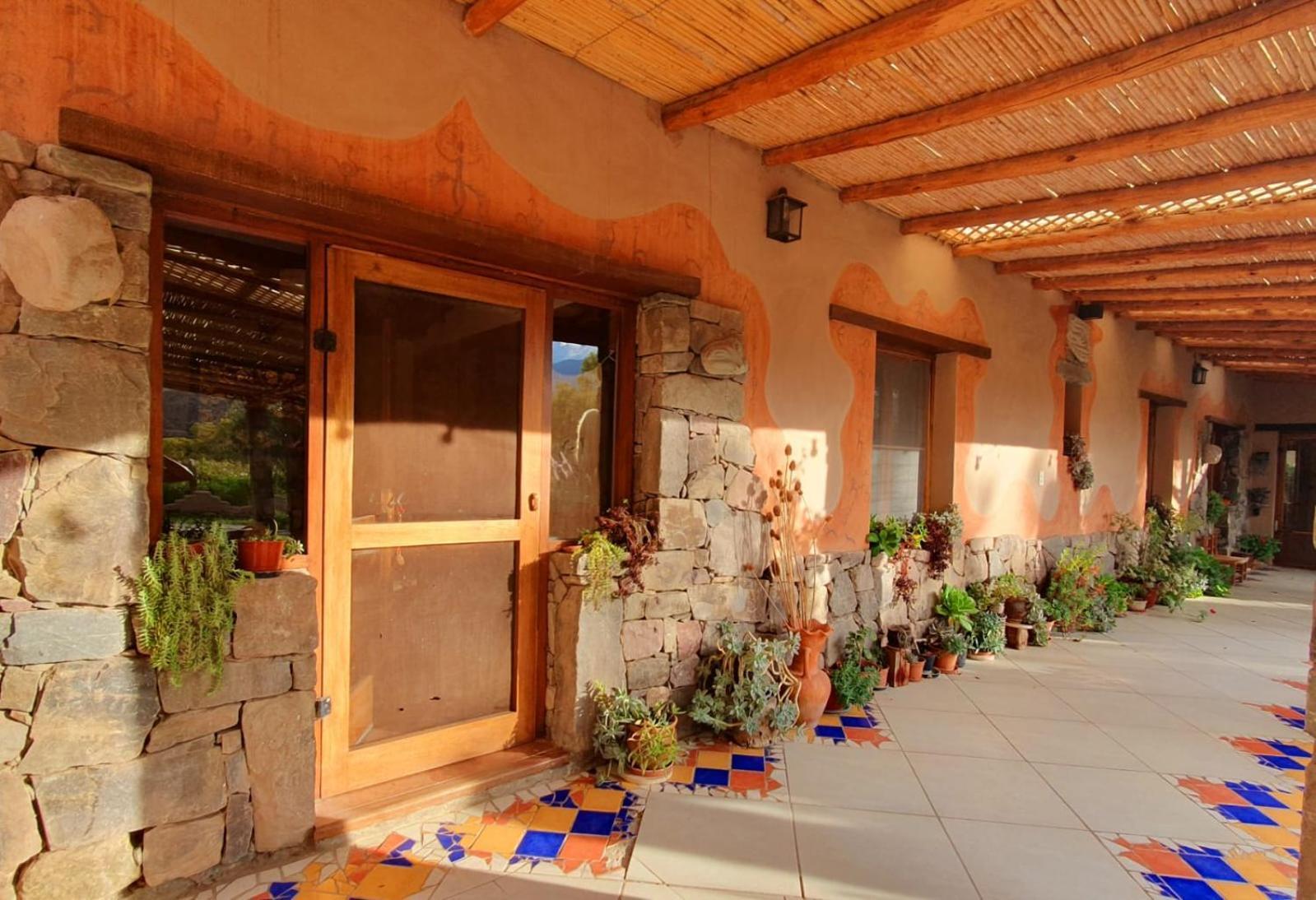 Solar del Tropico Huacalera Exterior foto